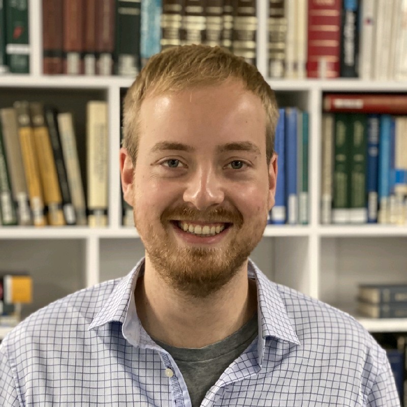 Dr. Jonas Tholen